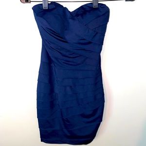 EN CREME: Blue cocktail dress🦋